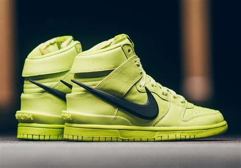 nike dunk high ambush.